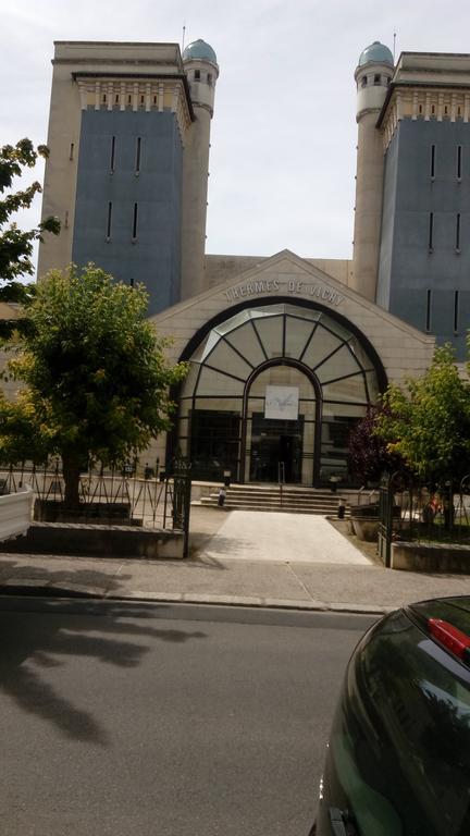 Hotel Nice Flore Vichy Esterno foto