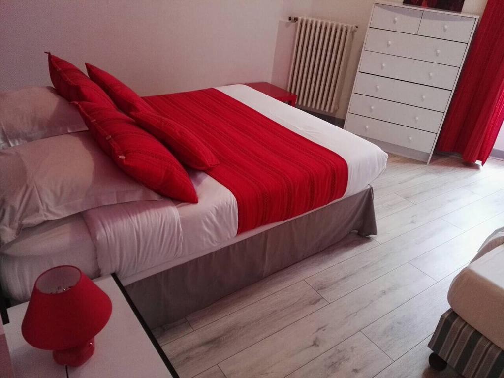Hotel Nice Flore Vichy Esterno foto