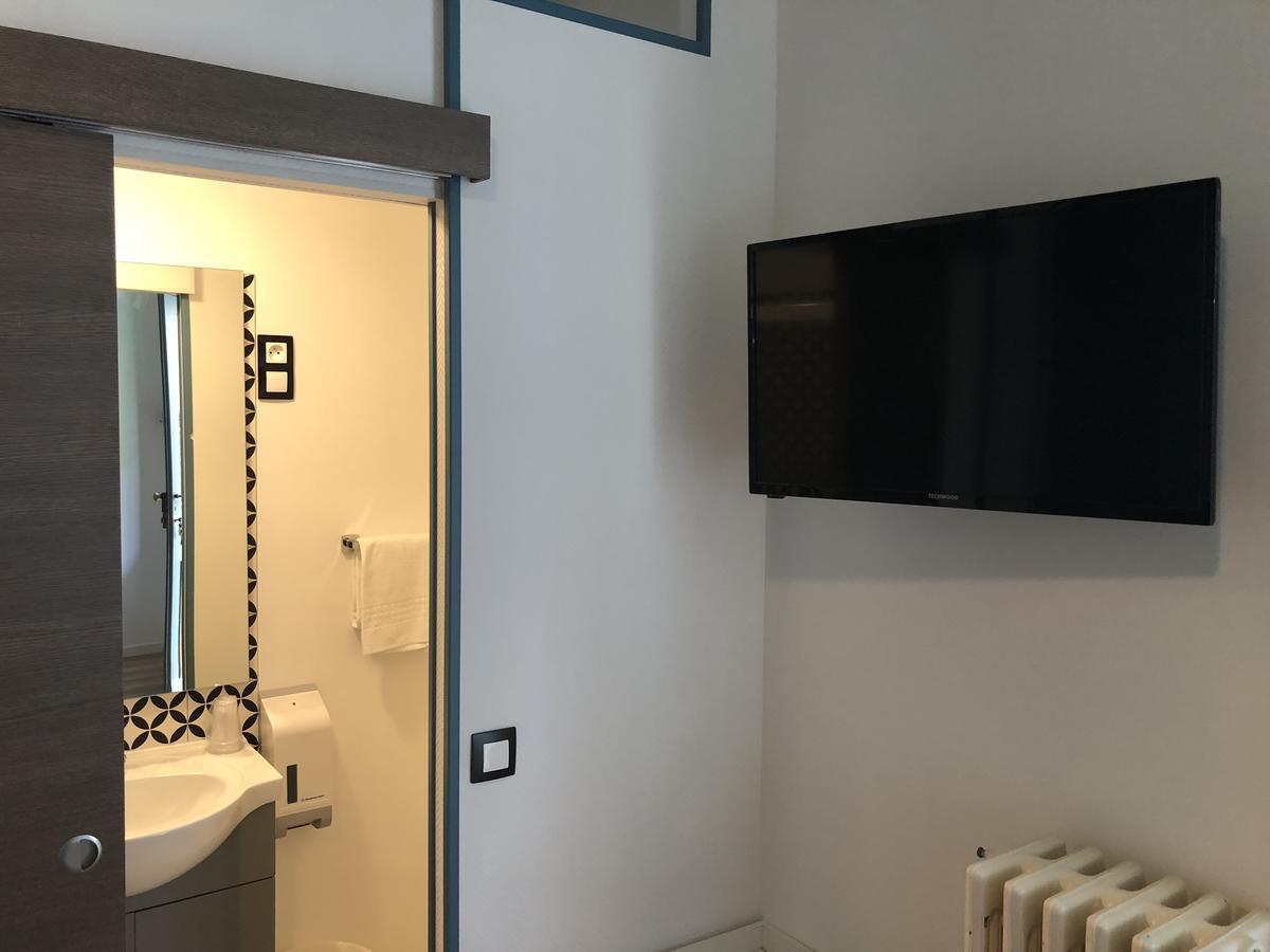 Hotel Nice Flore Vichy Esterno foto