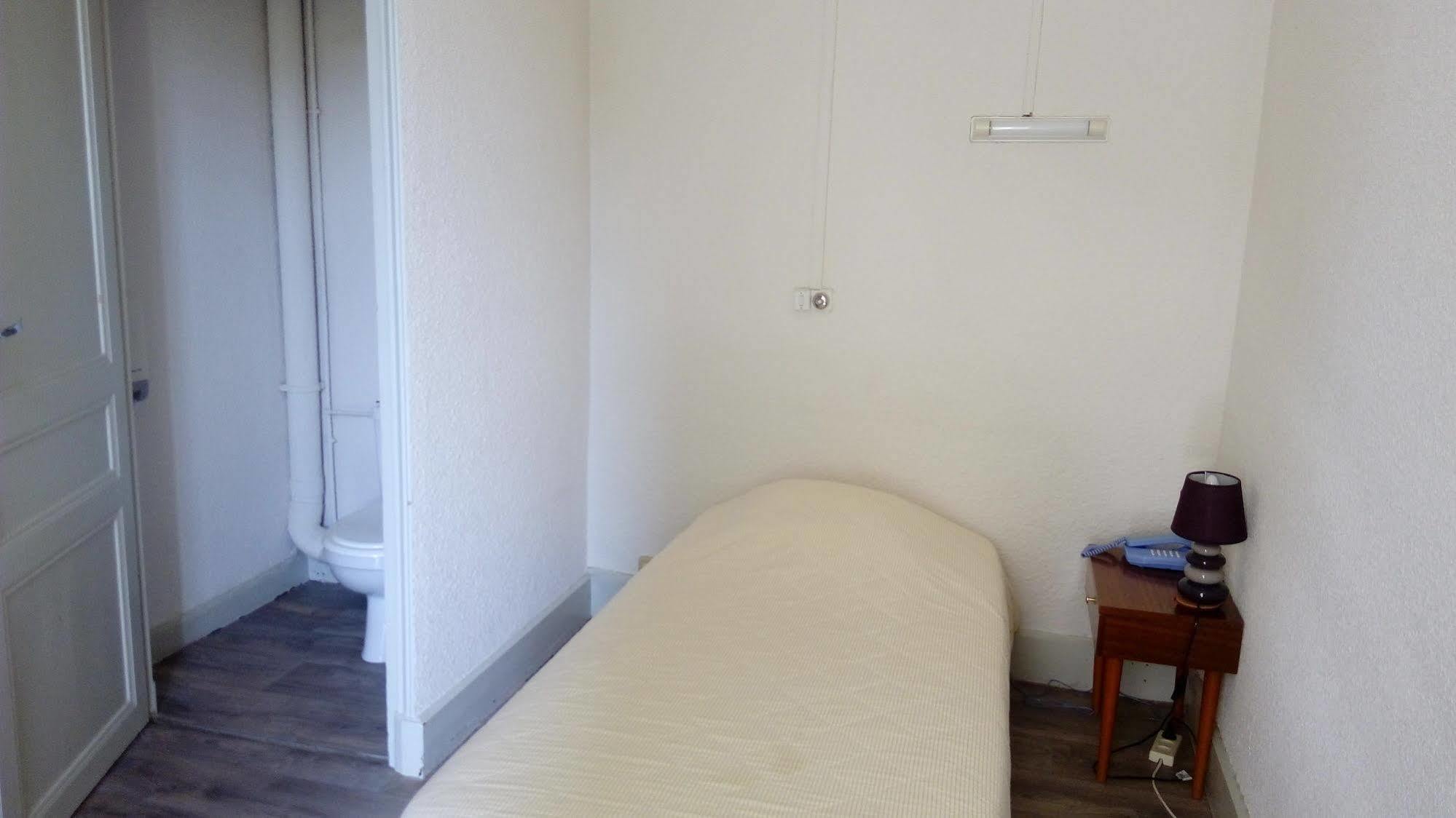 Hotel Nice Flore Vichy Esterno foto