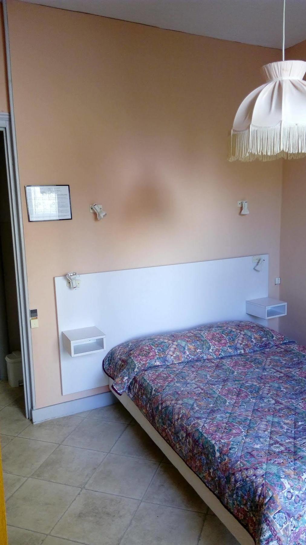 Hotel Nice Flore Vichy Esterno foto