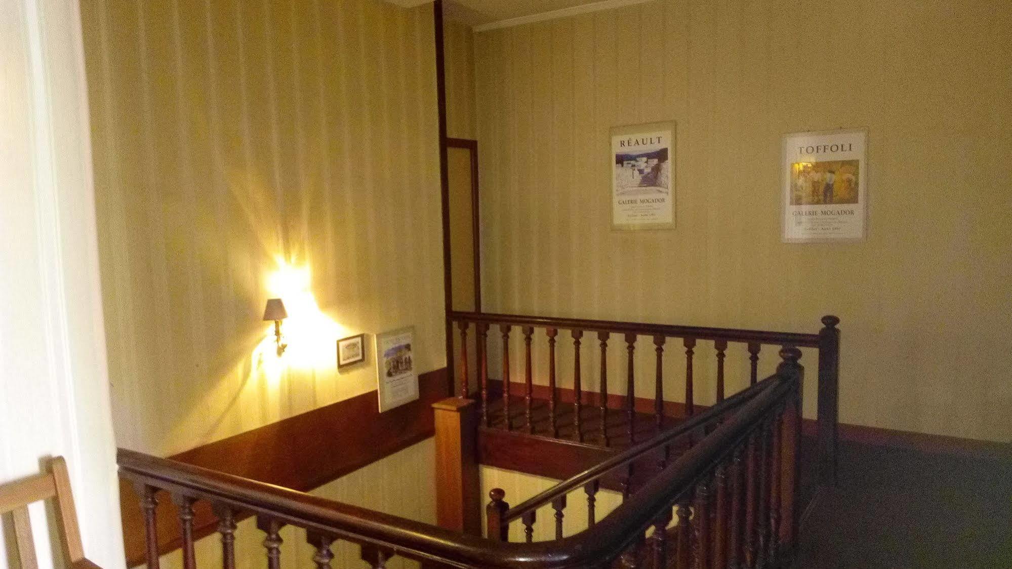 Hotel Nice Flore Vichy Esterno foto
